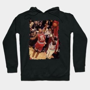 Shawn Marion Contesting Michael Jordan's Shot in The NBA All Star Game Hoodie